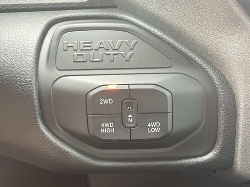 New 2026 RAM 2500 Tradesman AWD/4WD image 33