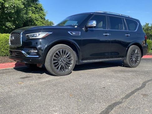 Used 2024 INFINITI QX80 Sensory w/ Cargo Package AWD/4WD image 12
