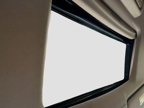 Used 2018 Honda Odyssey EX-L image 23