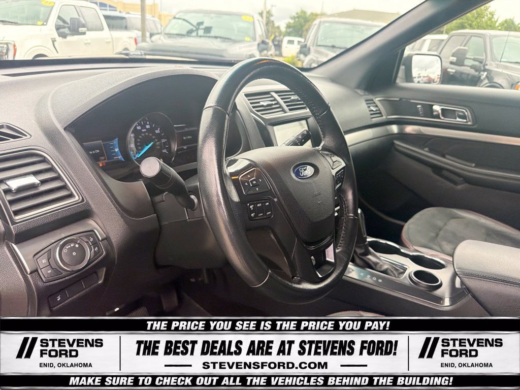 Used 2019 Ford Explorer XLT w/ Equipment Group 202A FWD image 25