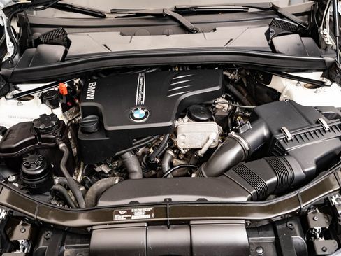 Used 2014 BMW X1 xDrive28i AWD/4WD image 48