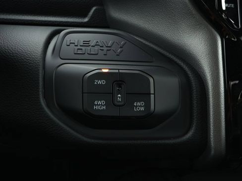 New 2026 RAM 2500 Big Horn AWD/4WD image 16