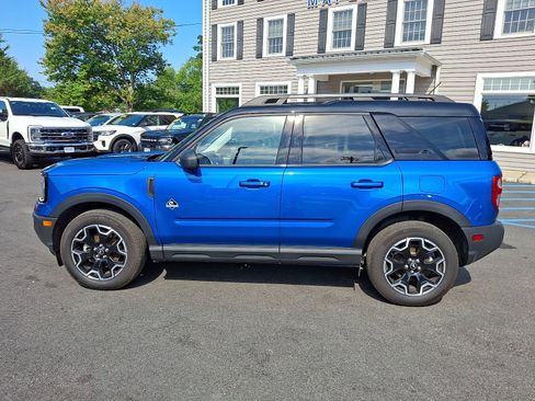 Certified 2025 Ford Bronco Sport Outer Banks w/ Outer Banks Tech Package+ AWD/4WD image 8