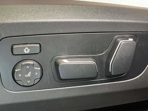 Used 2025 BMW X3 xDrive30i w/ Premium Package AWD/4WD image 17