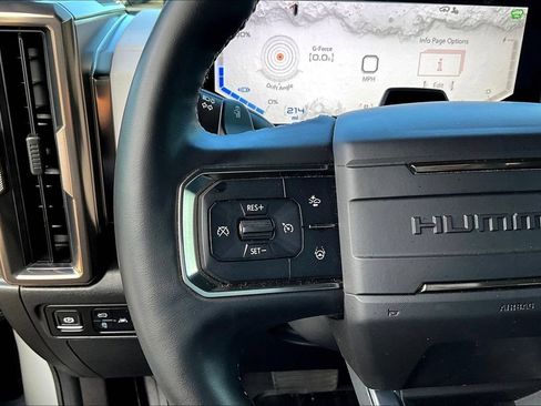 Used 2025 GMC Hummer EV 3X AWD/4WD image 11