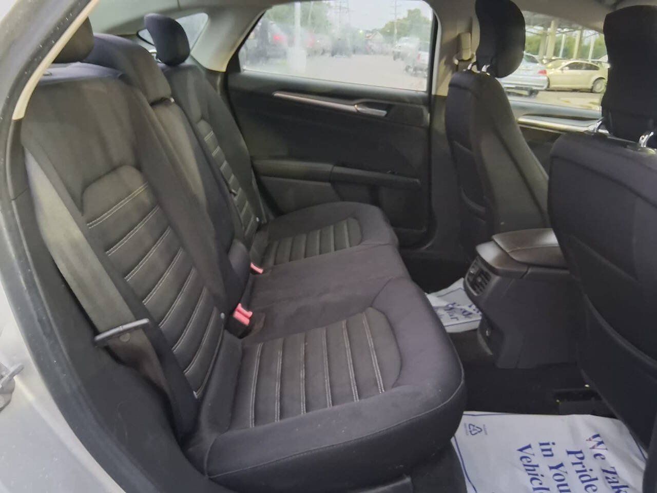 Used 2013 Ford Fusion SE FWD image 12