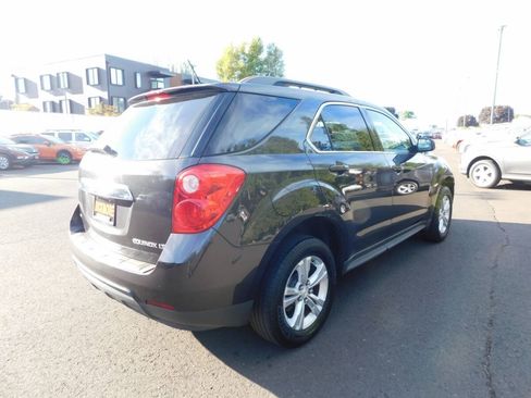 Used 2014 Chevrolet Equinox LT AWD/4WD image 2