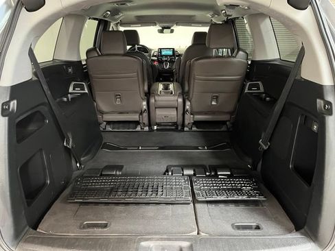 Used 2023 Honda Odyssey EX-L image 13