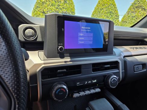Certified 2024 Toyota Tacoma SR5 AWD/4WD image 20