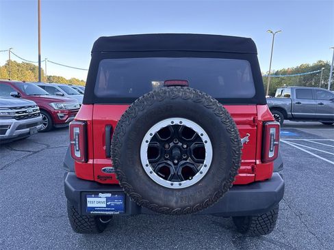 Used 2021 Ford Bronco Big Bend w/ Sasquatch Package image 6