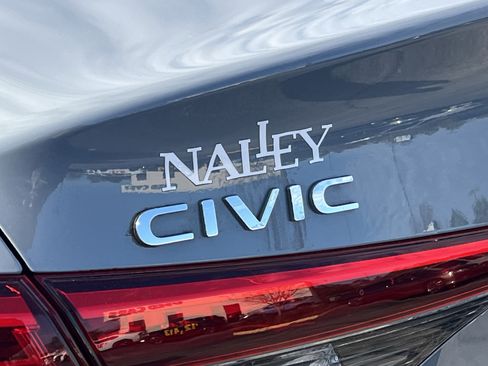 Used 2024 Honda Civic Sport image 8