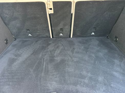 Used 2021 Mercedes-Benz GLC 300 image 25