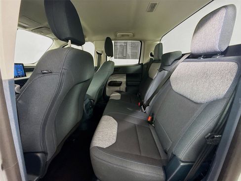 Used 2025 Ford Maverick XLT w/ XLT Luxury Package FWD image 19