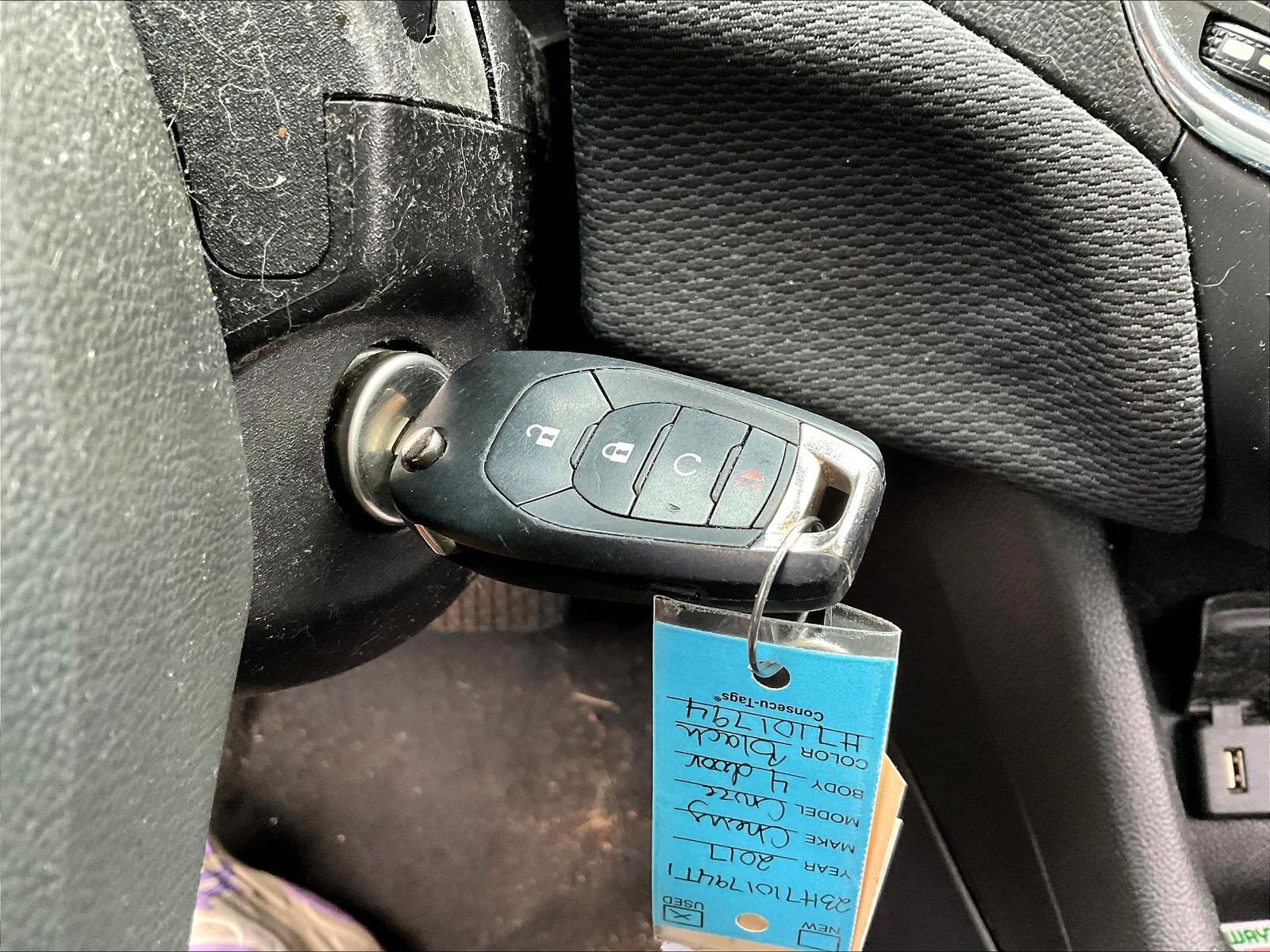 Used 2017 Chevrolet Cruze LT FWD image 34