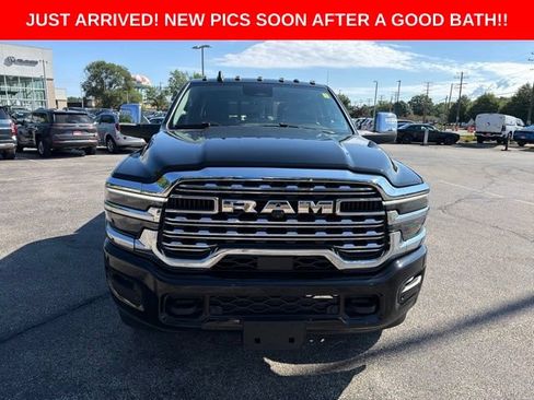 Used 2025 RAM 3500 Longhorn w/ Towing Technology Group AWD/4WD image 8
