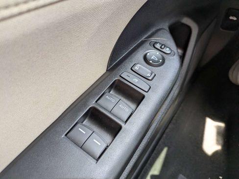 Used 2021 Honda Civic EX image 26