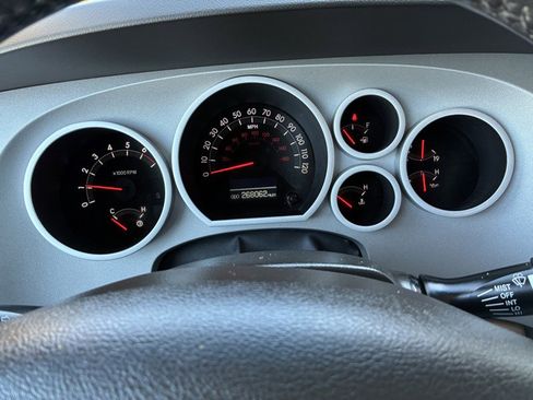 Used 2007 Toyota Tundra Limited image 10