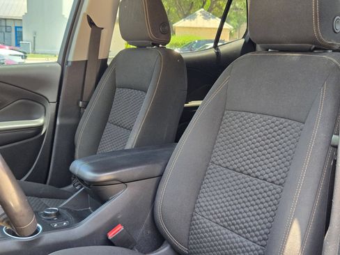 Used 2019 GMC Terrain SLE w/ Driver Convenience Package FWD image 13