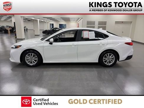 Certified 2025 Toyota Camry LE image 5