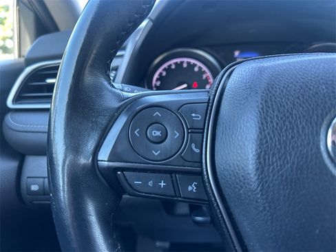 Used 2023 Toyota Camry SE image 27