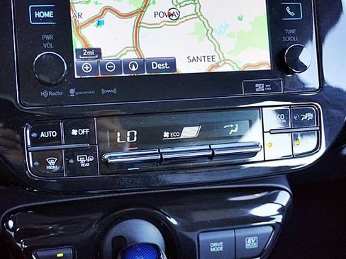 Used 2016 Toyota Prius Four FWD image 35