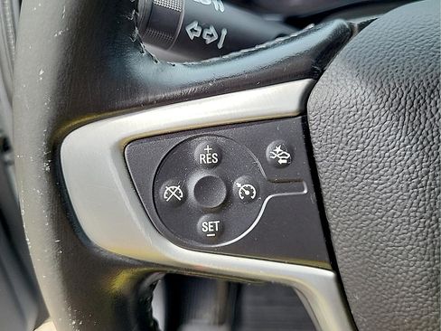 Used 2018 GMC Canyon SLT w/ Driver Alert Package AWD/4WD image 17