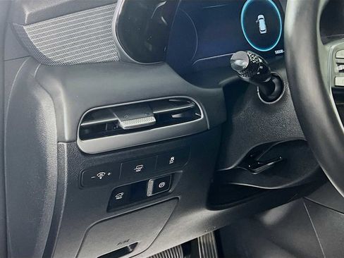 Used 2023 Hyundai Palisade Limited image 9