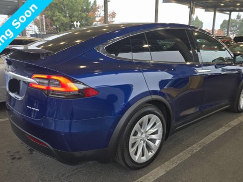Used 2021 Tesla Model X Long Range image 6