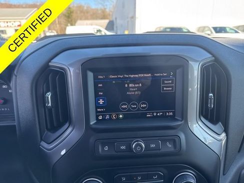 Used 2026 Chevrolet Silverado 1500 Custom Trail Boss AWD/4WD image 13