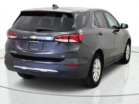 Used 2022 Chevrolet Equinox LT FWD image 8