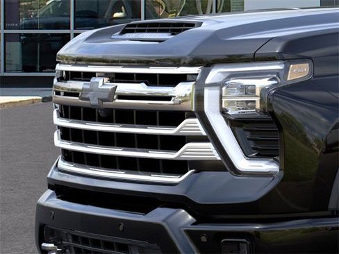 New 2026 Chevrolet Silverado 3500 High Country w/ High Country Premium Package image 13
