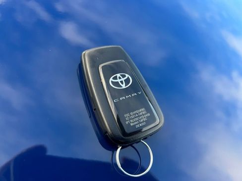 Used 2024 Toyota Camry LE image 33