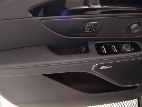 New 2026 Lincoln Nautilus Reserve w/ Jet Appearance Package image 16