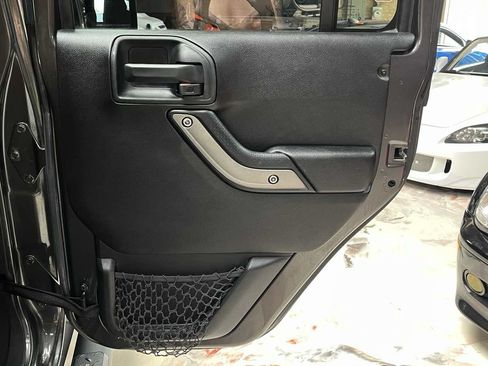 Used 2017 Jeep Wrangler Unlimited Sport w/ Quick Order Package 24S AWD/4WD image 28