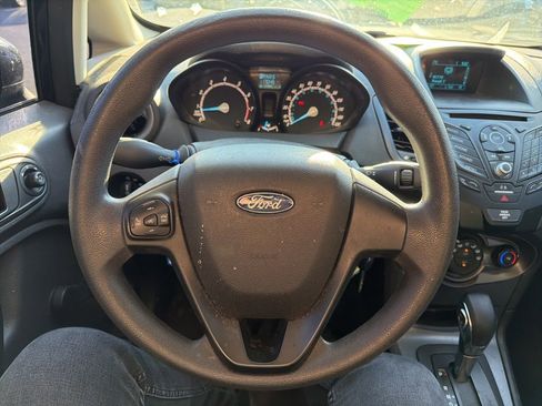 Used 2016 Ford Fiesta S image 10