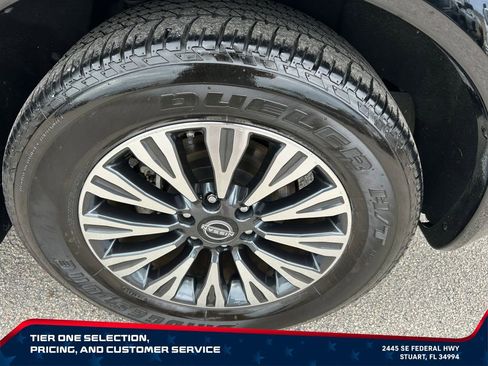 Used 2024 Nissan Armada SL w/ Midnight Edition Package RWD image 10