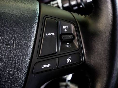 Used 2014 Kia Sorento LX FWD image 27