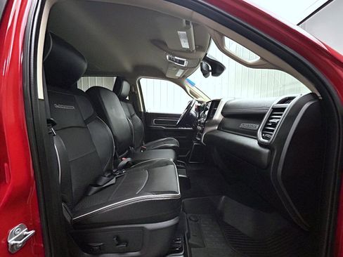 Used 2020 RAM 3500 Laramie image 15