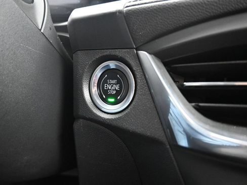 Used 2025 Buick Encore GX Preferred AWD/4WD image 18