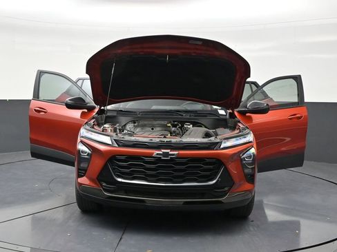 Used 2024 Chevrolet Trax ACTIV w/ Driver Confidence Package FWD image 33