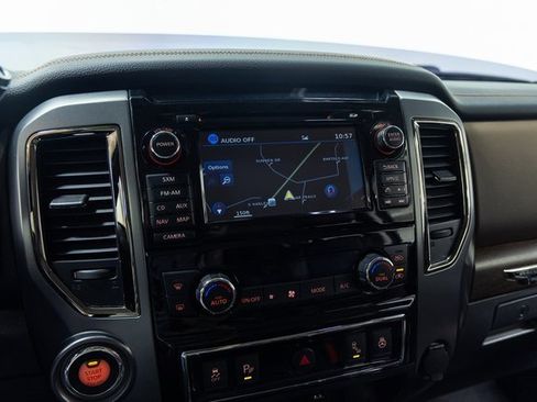 Used 2017 Nissan Titan Platinum Reserve image 15