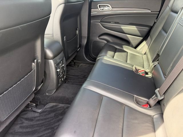 Certified 2022 Jeep Grand Cherokee Limited AWD/4WD image 11