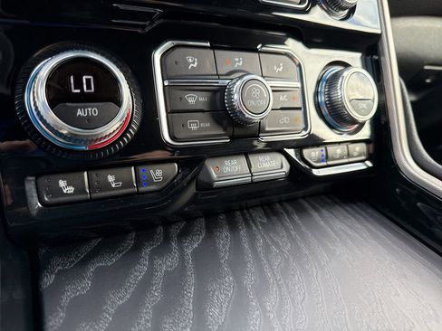 Used 2024 GMC Yukon XL Denali w/ Max Trailering Package AWD/4WD image 23