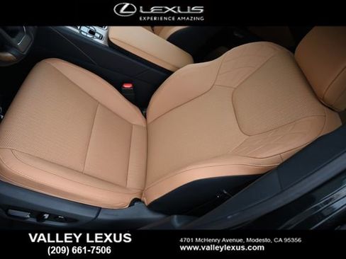 New 2026 Lexus RX 450h AWD image 16