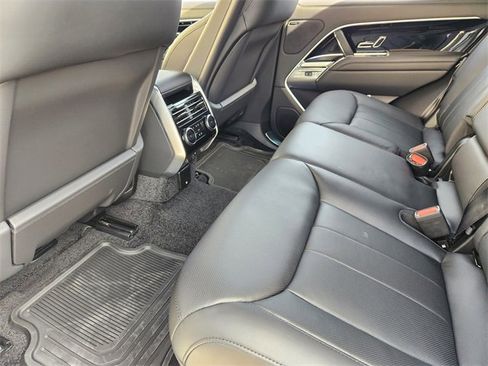 New 2026 Land Rover Range Rover SE image 20