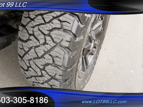 Used 2015 Toyota Tacoma 4x4 Double Cab w/ TRD Off-Road Package image 4