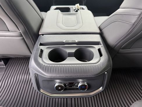 New 2025 Ford Expedition Max Active image 21