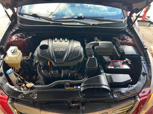 Used 2011 Hyundai Sonata SE FWD image 11