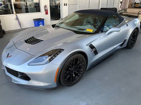 Used 2017 Chevrolet Corvette Grand Sport image 3