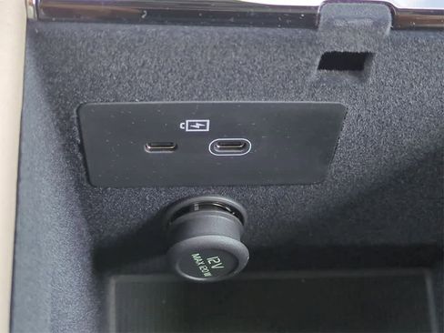 Used 2026 Volvo XC90 B5 Plus w/ Protection Package Premier image 30